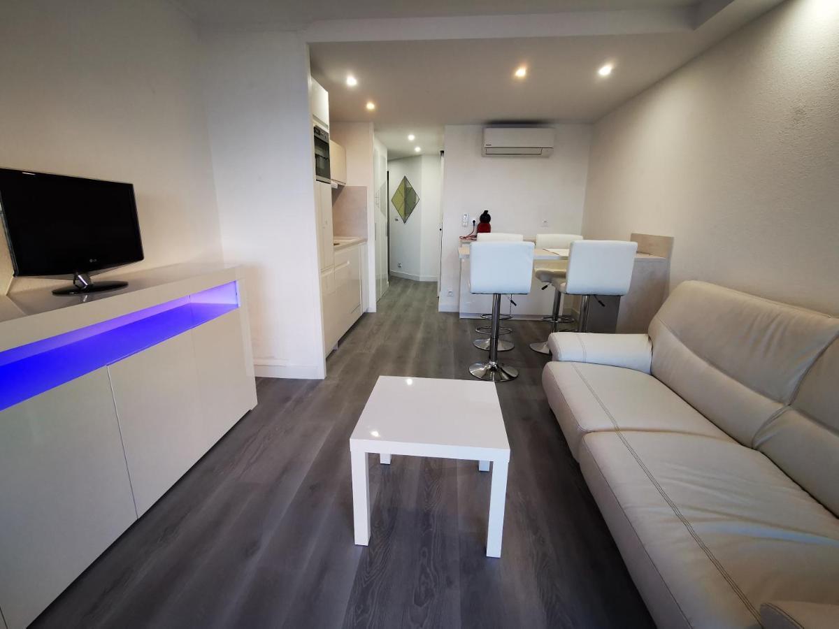 Appartement En Bord De Mer Cannes Exterior foto